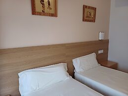 Hostal Sol y Sombra