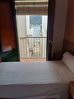 Hostal Sol y Sombra