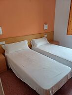 Hostal Sol y Sombra