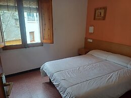 Hostal Sol y Sombra