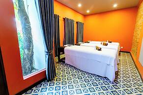 Apartment Green Amazon