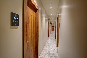 Starville Hotel