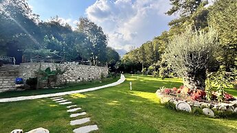 YUSALİS GARDEN HOTEL