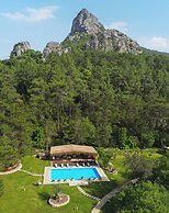 YUSALİS GARDEN HOTEL