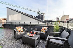 Lumina 3-room apart with large terrace