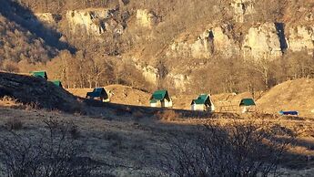 OKON Highlands Cottages & Camp