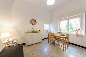 Monterosso Apartments