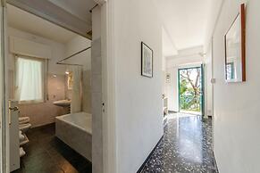 Monterosso Apartments