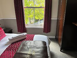 Amber House
