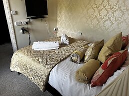 Amber House
