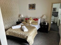 Amber House