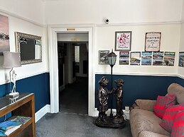 Amber House