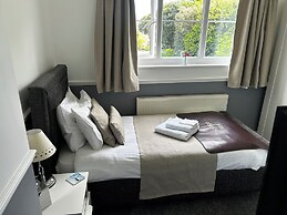 Amber House