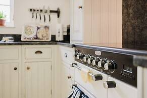 Herdsman's Cottage - 3BD in Wiltshire