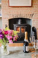 Herdsman's Cottage - 3BD in Wiltshire