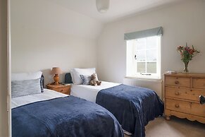 Herdsman's Cottage - 3BD in Wiltshire
