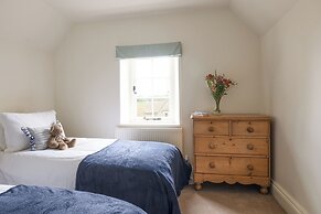 Herdsman's Cottage - 3BD in Wiltshire