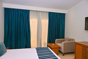 Le Jardin Aqua Park Resort