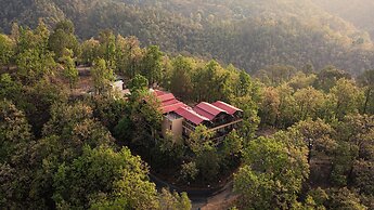Aavaas Hill Resort