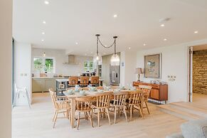 Mulberry Cottage 5BD in Wiltshire