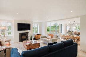 Mulberry Cottage 5BD in Wiltshire