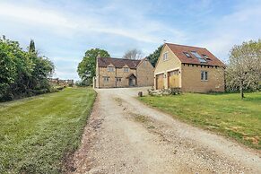 Mulberry Cottage 5BD in Wiltshire