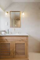 Mulberry Cottage 5BD in Wiltshire