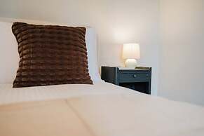 Mulberry Cottage 5BD in Wiltshire