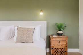 Mulberry Cottage 5BD in Wiltshire