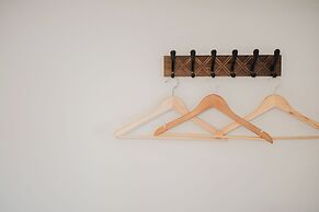 Mulberry Cottage 5BD in Wiltshire