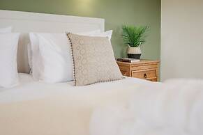 Mulberry Cottage 5BD in Wiltshire