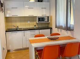 Apartments Lara Rab