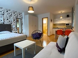 Apartments Lara Rab