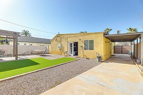 2 Mi to Dtwn Phoenix: Historic Home w/ Yard
