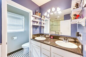 2 Mi to Dtwn Phoenix: Historic Home w/ Yard