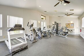 12 Mi to Old Town Scottsdale: Condo w/ Pool Access