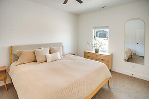 3 Mi to Bear Lake: Home w/ Hot Tub & Huge Patio!