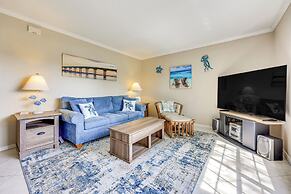 Steps to St Augustine Beach: Condo w/ Pool Access