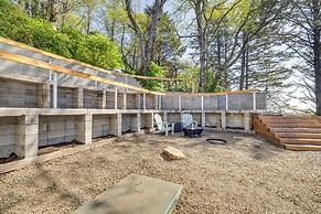 Walk to Winema Road Beach: Home w/ Hot Tub!