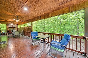 Private Hot Tub & Deck: Woodsy Broken Bow Retreat