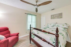 Near Shops & Eats: Richmond Hill Home w/ Yard!