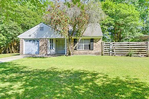 Near Shops & Eats: Richmond Hill Home w/ Yard!