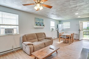 Walk to Beach & Chesapeake Bay: Norfolk Retreat!