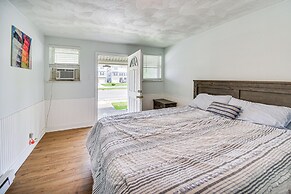 Walk to Beach & Chesapeake Bay: Norfolk Retreat!