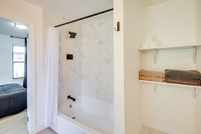 Stroll to Shore: Retreat w/ Yard in Daytona Beach