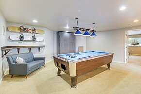 Fish & Hike: Apartment w/ Pool Table in Ketchikan!
