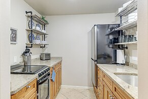 Fish & Hike: Apartment w/ Pool Table in Ketchikan!