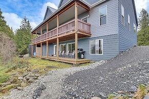 Fish & Hike: Apartment w/ Pool Table in Ketchikan!