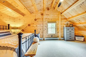 White Mtn Views: Idyllic Log Cabin in Jefferson!
