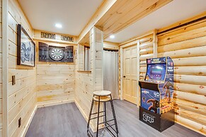 White Mtn Views: Idyllic Log Cabin in Jefferson!